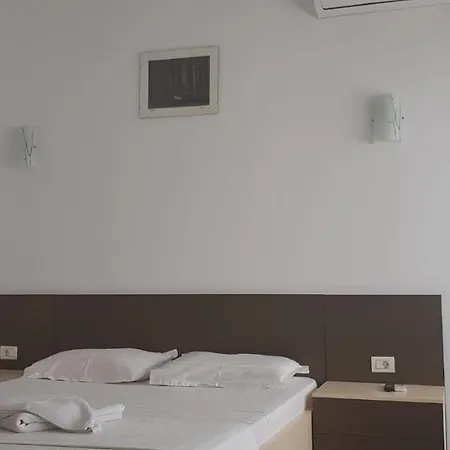 Grand Central Accommodation - Beldiman 布加勒斯特 Exterior photo